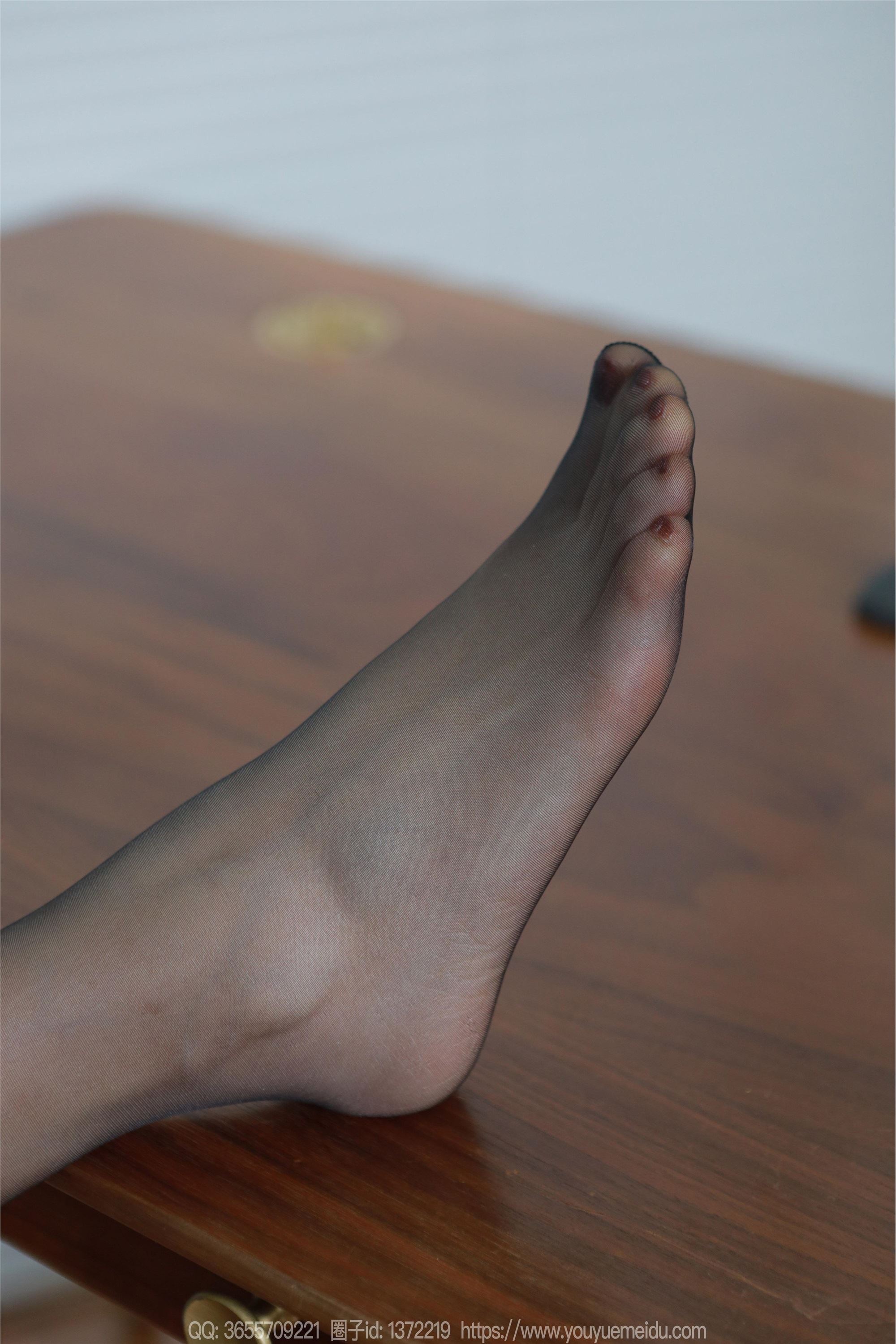 IESS异思趣向  2024.03.04 丝享家 1678 小婕《眼镜OL（下）》